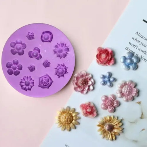 Floral Buttons CFM098 (OWN)