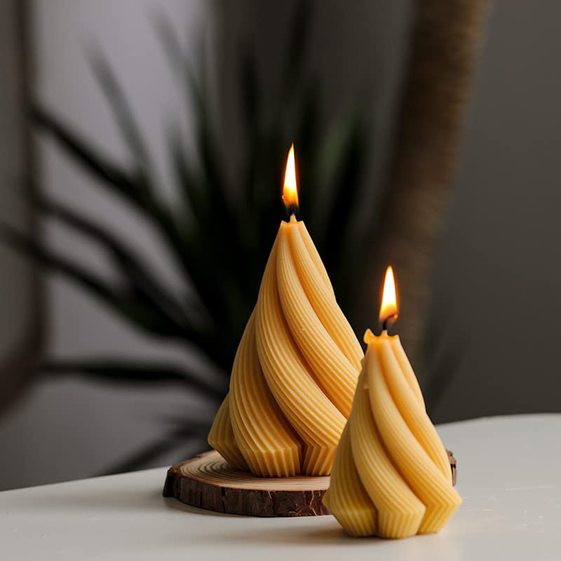 Spiral Tree Medium WCM374
