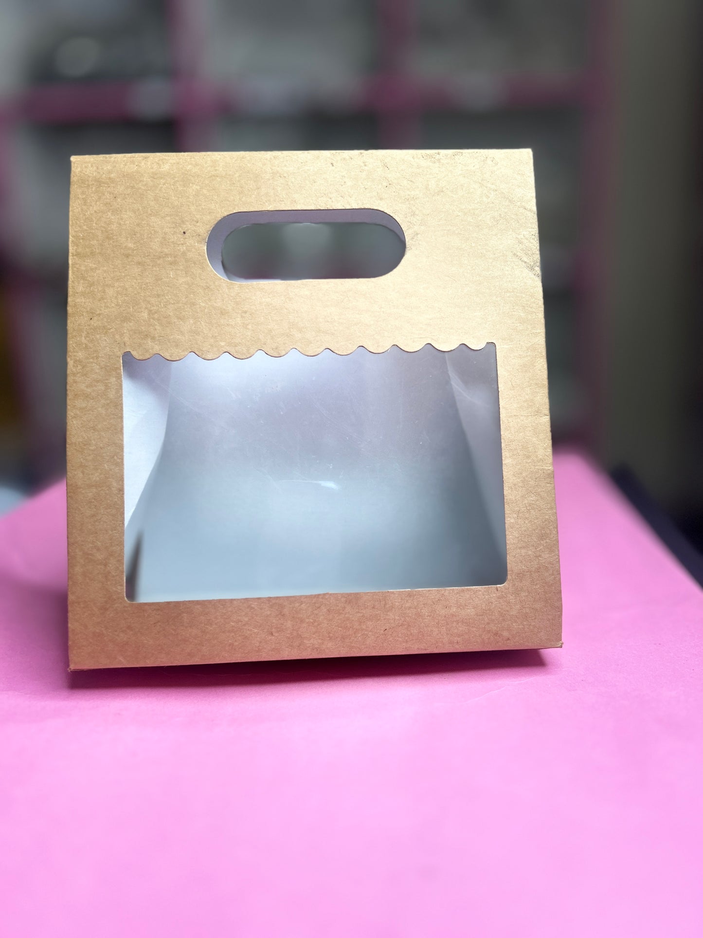 Brown Display Small Box 20x19x9 cm PM104