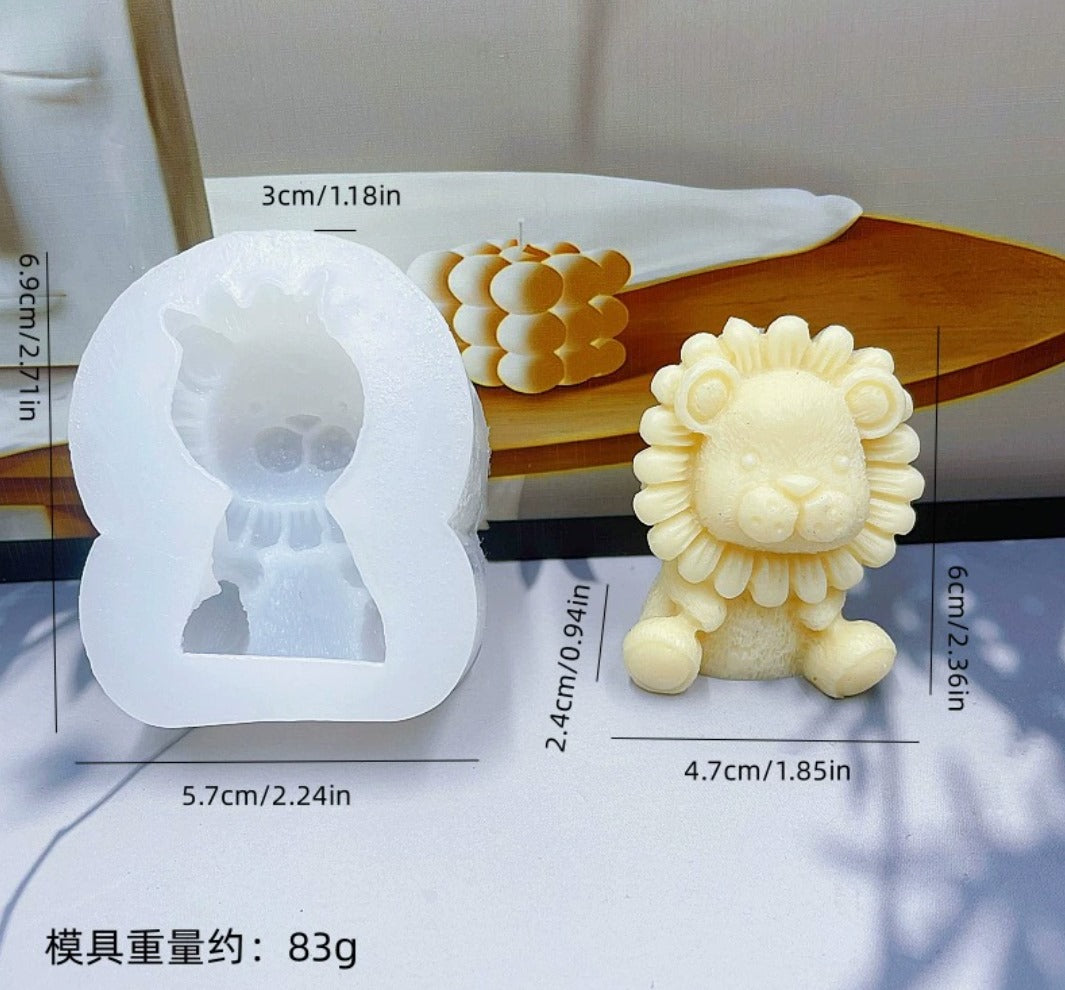 Mini Lion Candle Mold WCM611  (OWN)