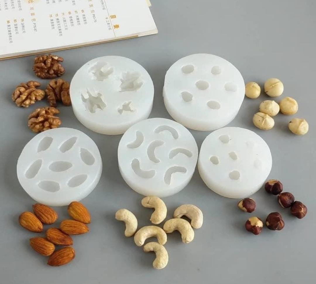 Walnut Mold CFM146