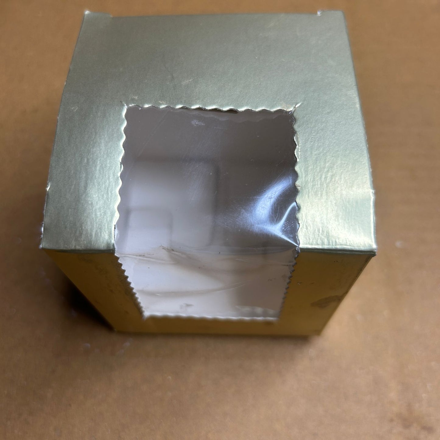 Golden Paper Chocolate Box 50pcs PM388