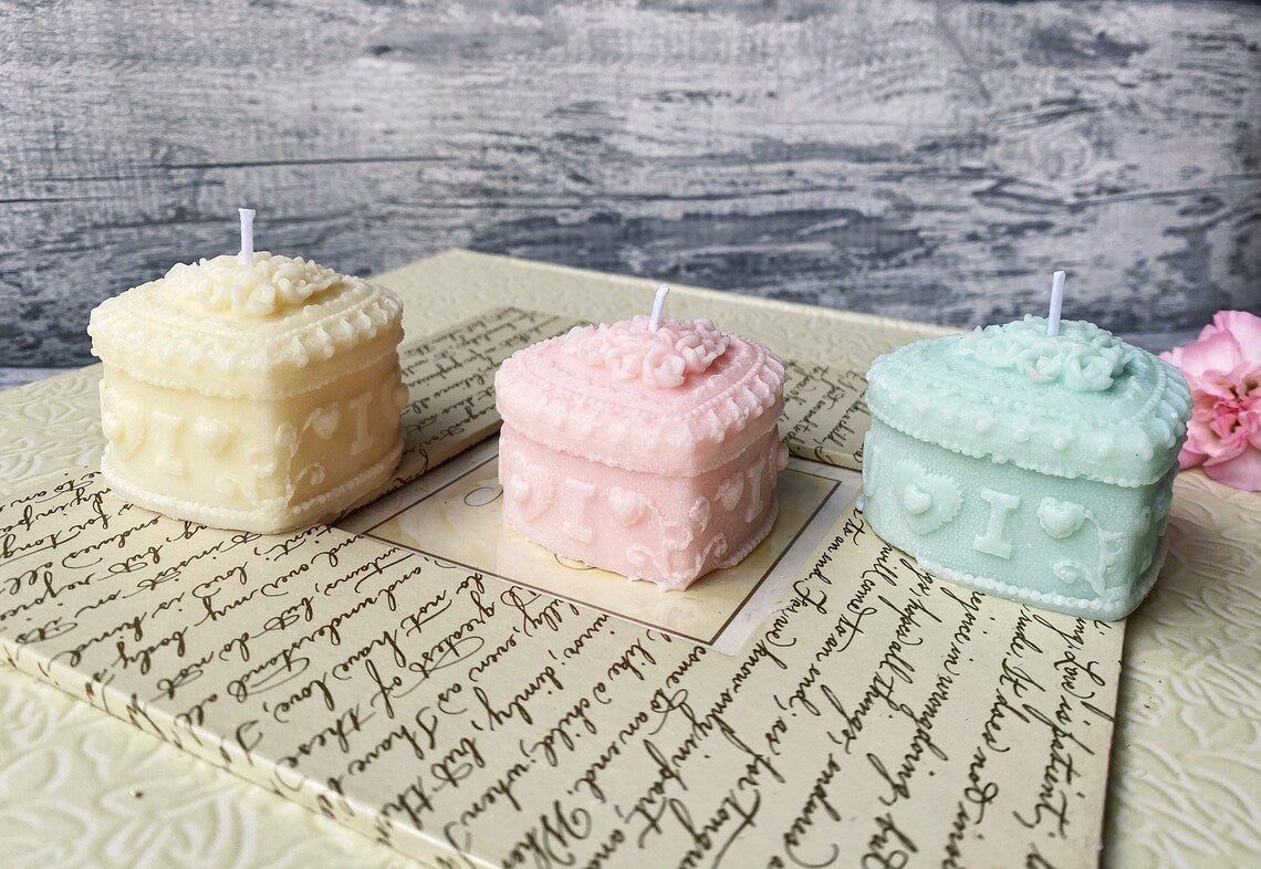 Love Heart Cake WCM455 (OWN)