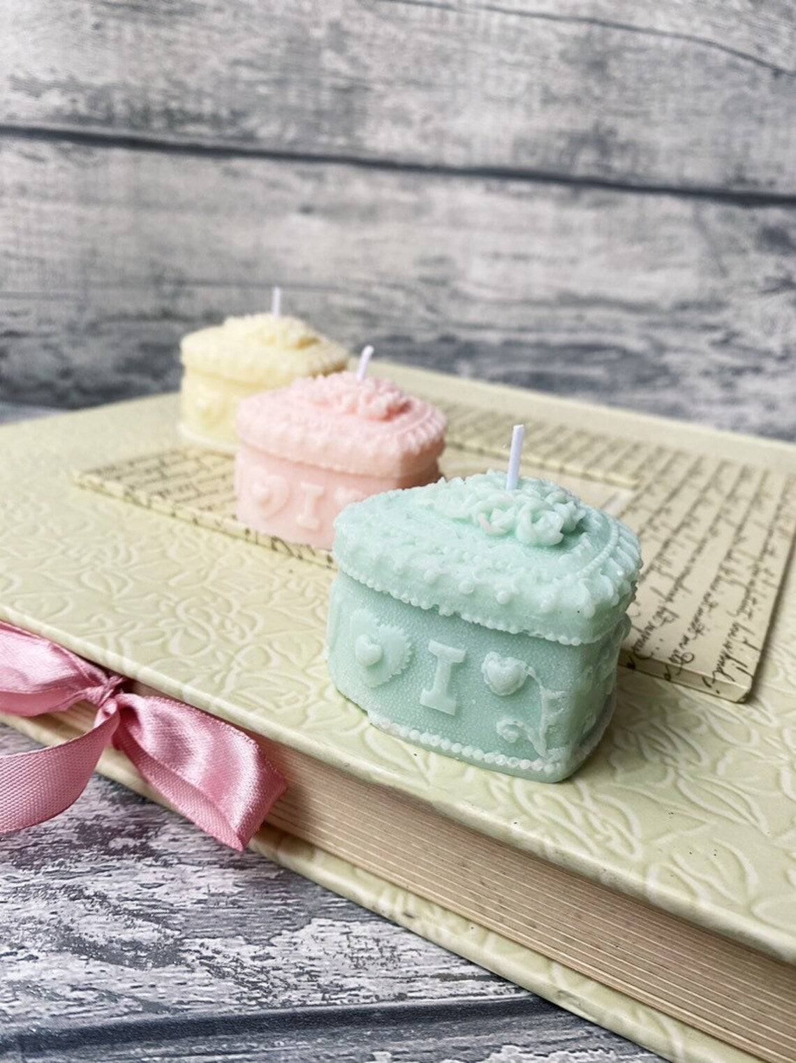 Love Heart Cake WCM455 (OWN)
