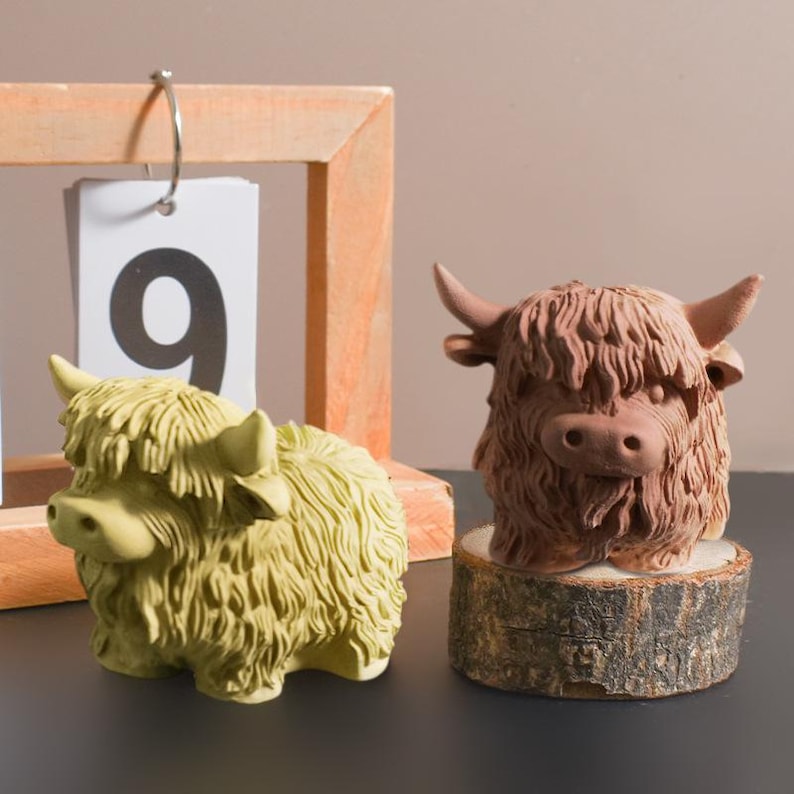 Highland Coo candle mold WCM771