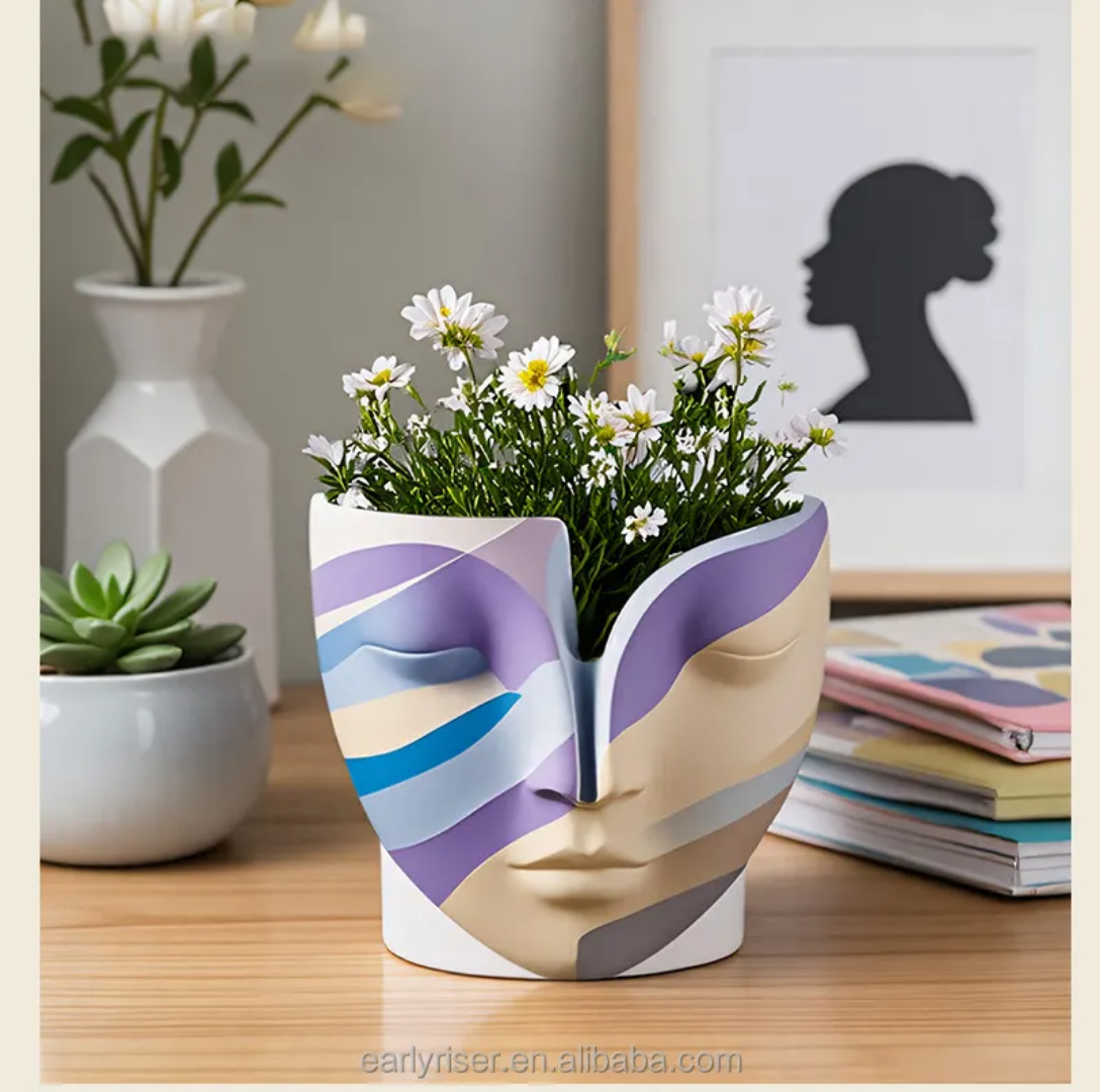 Folded Form Face Pot Mould Arm431