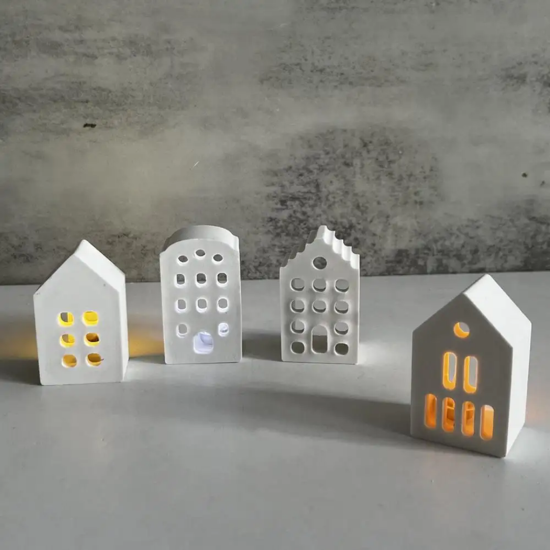 Mini Gable House Mold WCM766