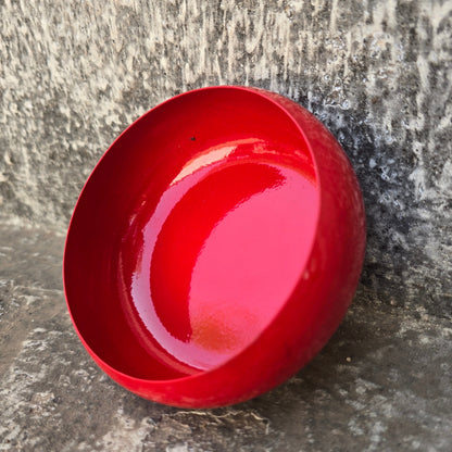 Round Metal Urli PM358 (Red,White,Gold)