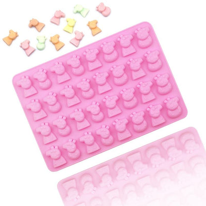 30 Cavity Pepa Pig Character Silicone Mold | CFM514