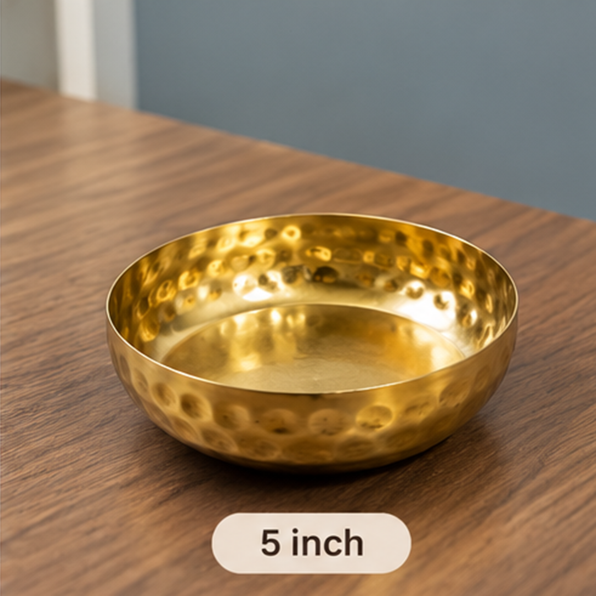 Round Hammered Gold Metal Urli for Floating Candles & Home Decoration | WCT018