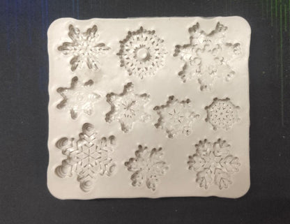 Assorted Snowflakes CFM183