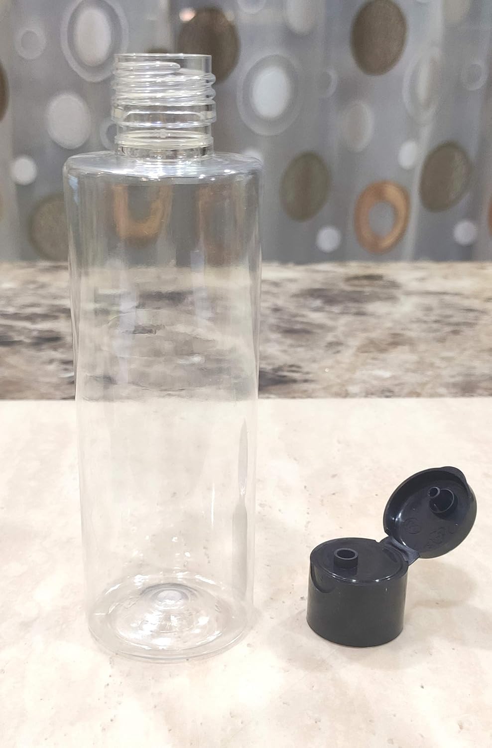 200ml Flip Top Black Cap 25pcs PM059