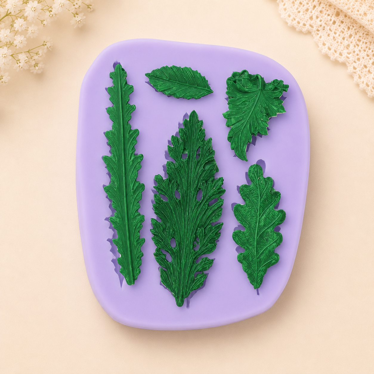 Decorative Foliage & Leaf Mold