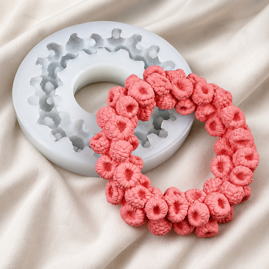Raspberry Wreath Silicone Mold | CFM450