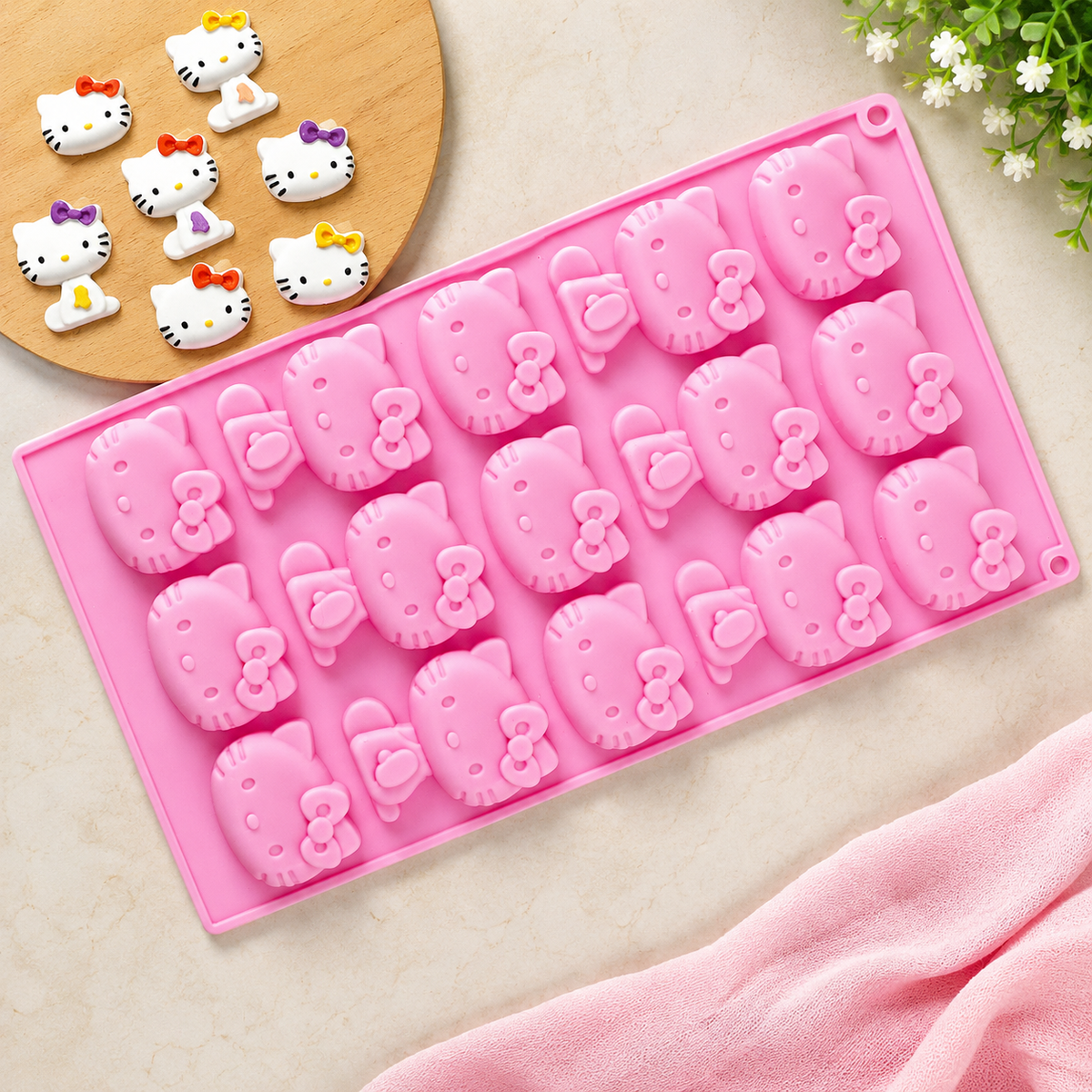 Cute Cat Face & Bow Mould