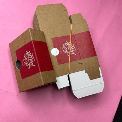 Red Box 50 PC PM040