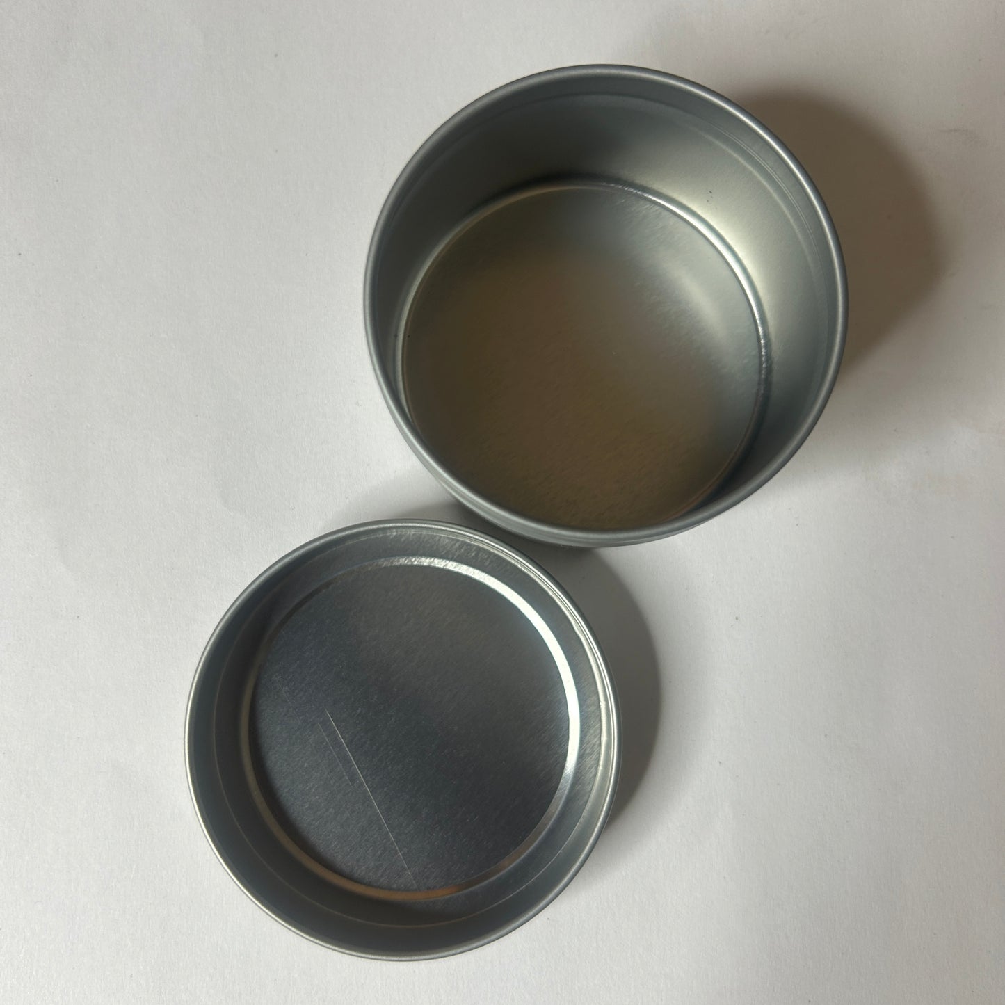 Tin round Storage (BIG) 12pc PM339