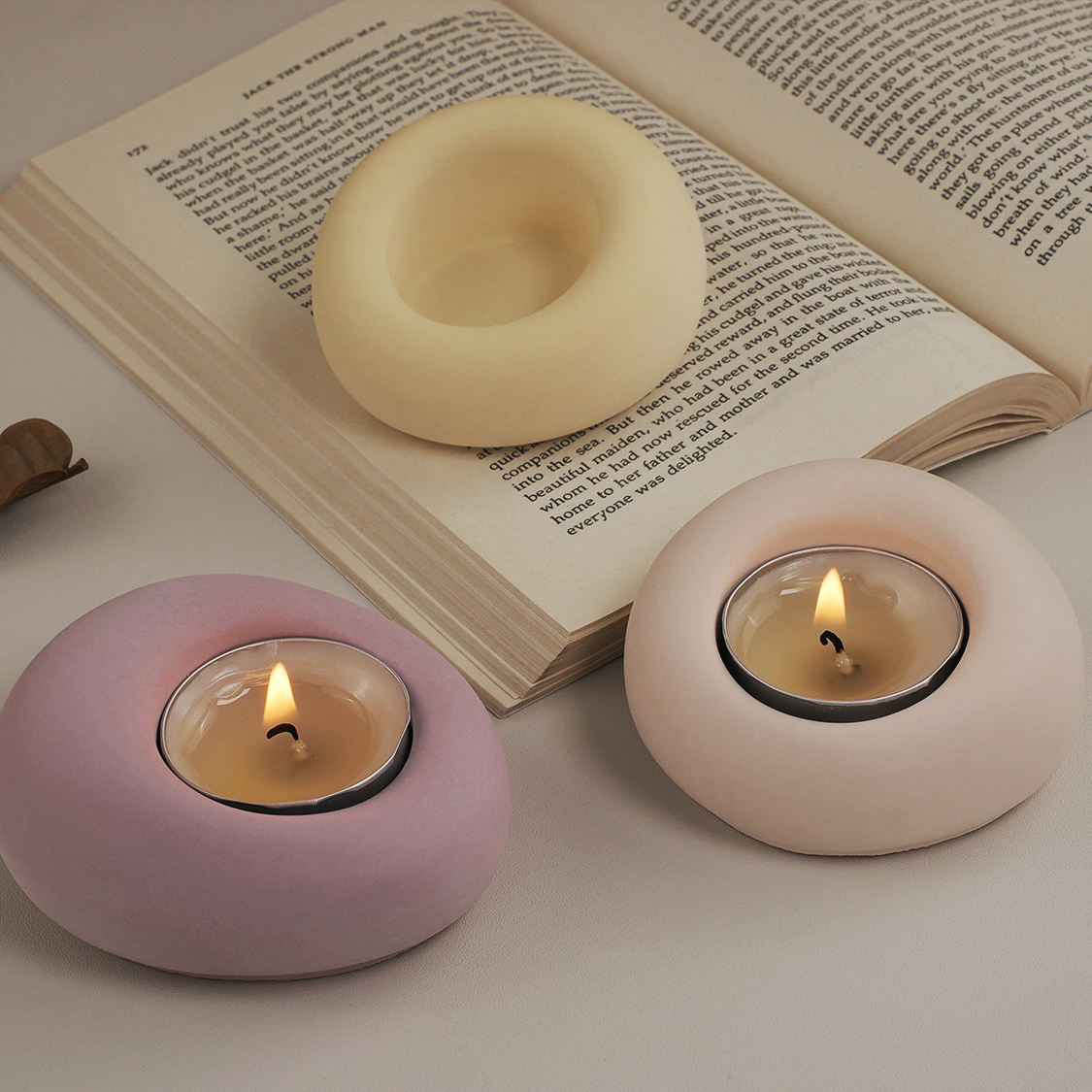 Oval Tea Light Holder Molds ARM397