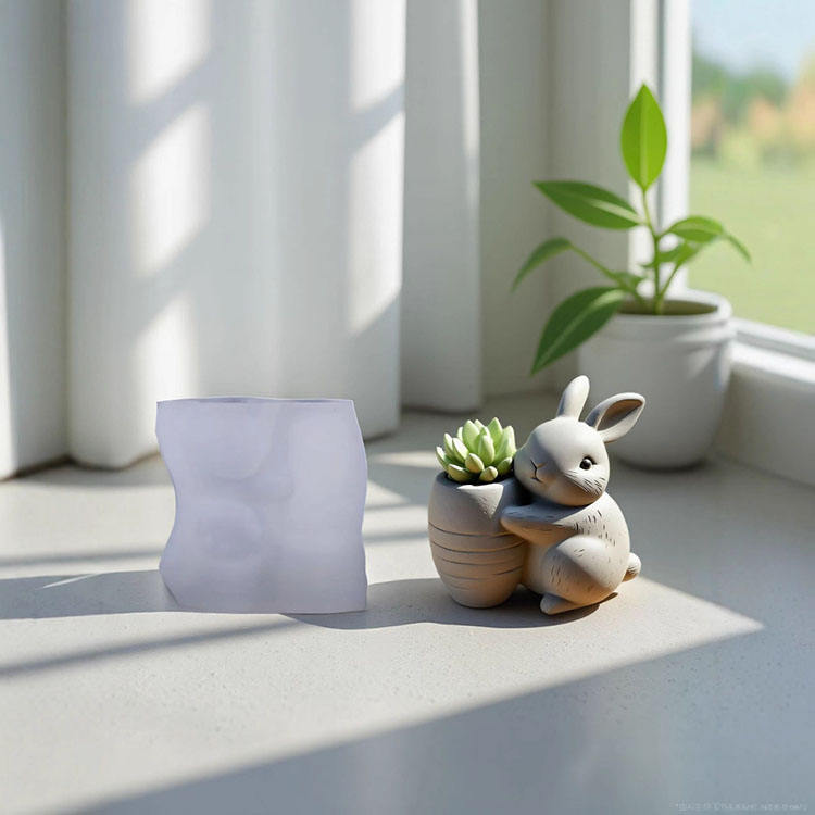 Cuddly Bunny Pot Planter ARM441