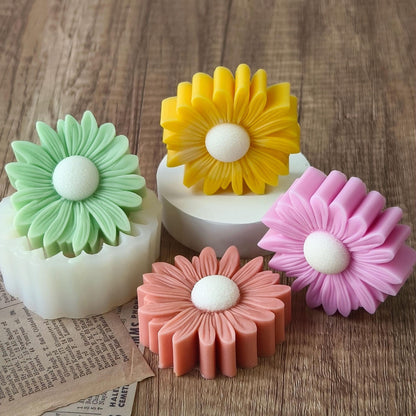 Daisy Petal Mold WCM741