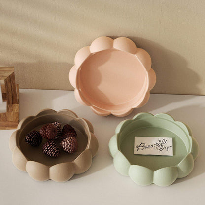 Petal Edge Trinket Dish ARM490