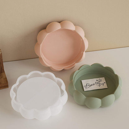 Petal Edge Trinket Dish ARM490