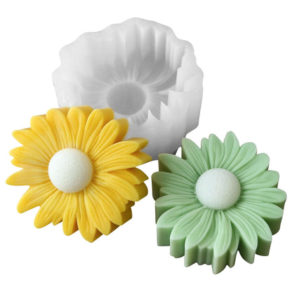 Daisy Petal Mold WCM741