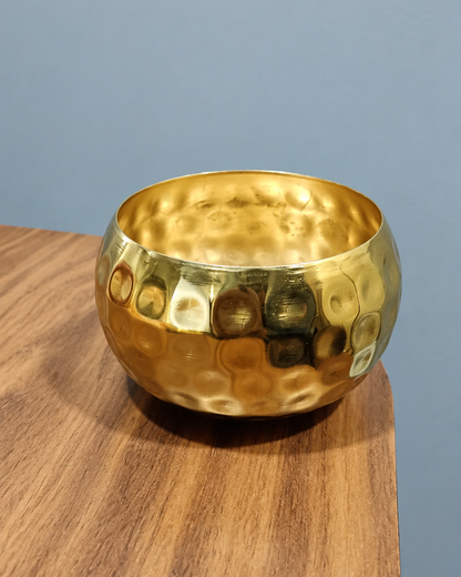 Brass Round Urli Bowl – Hammered & Plain Finish | WCT021