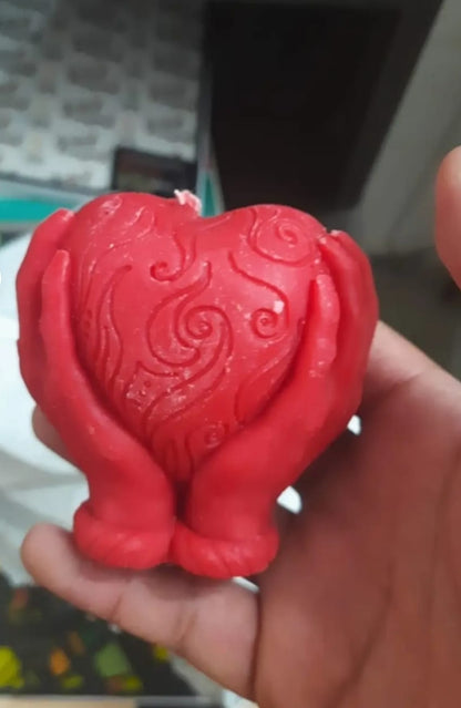 Heart In Hand WCM397