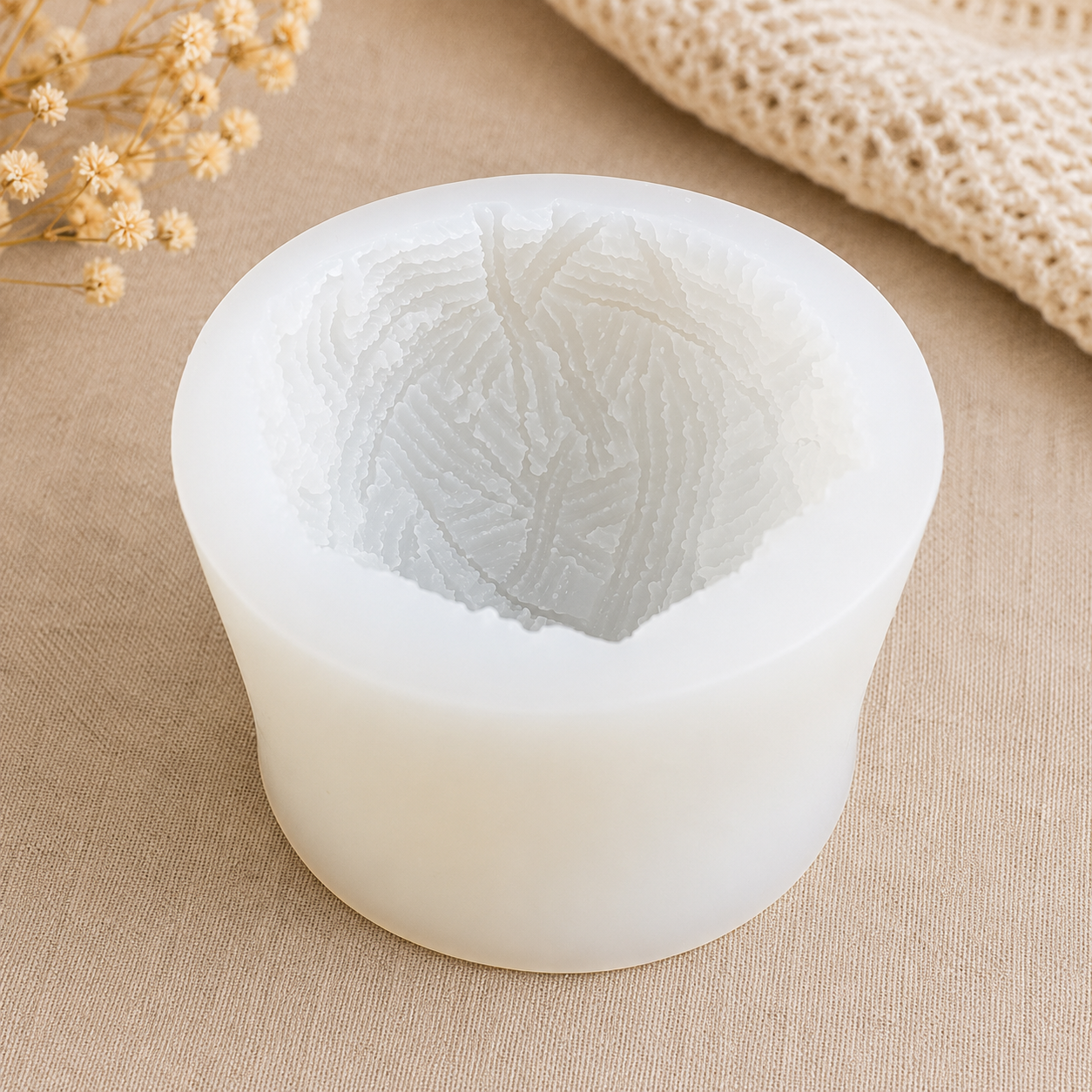 WCM039 Ball Of Yarn