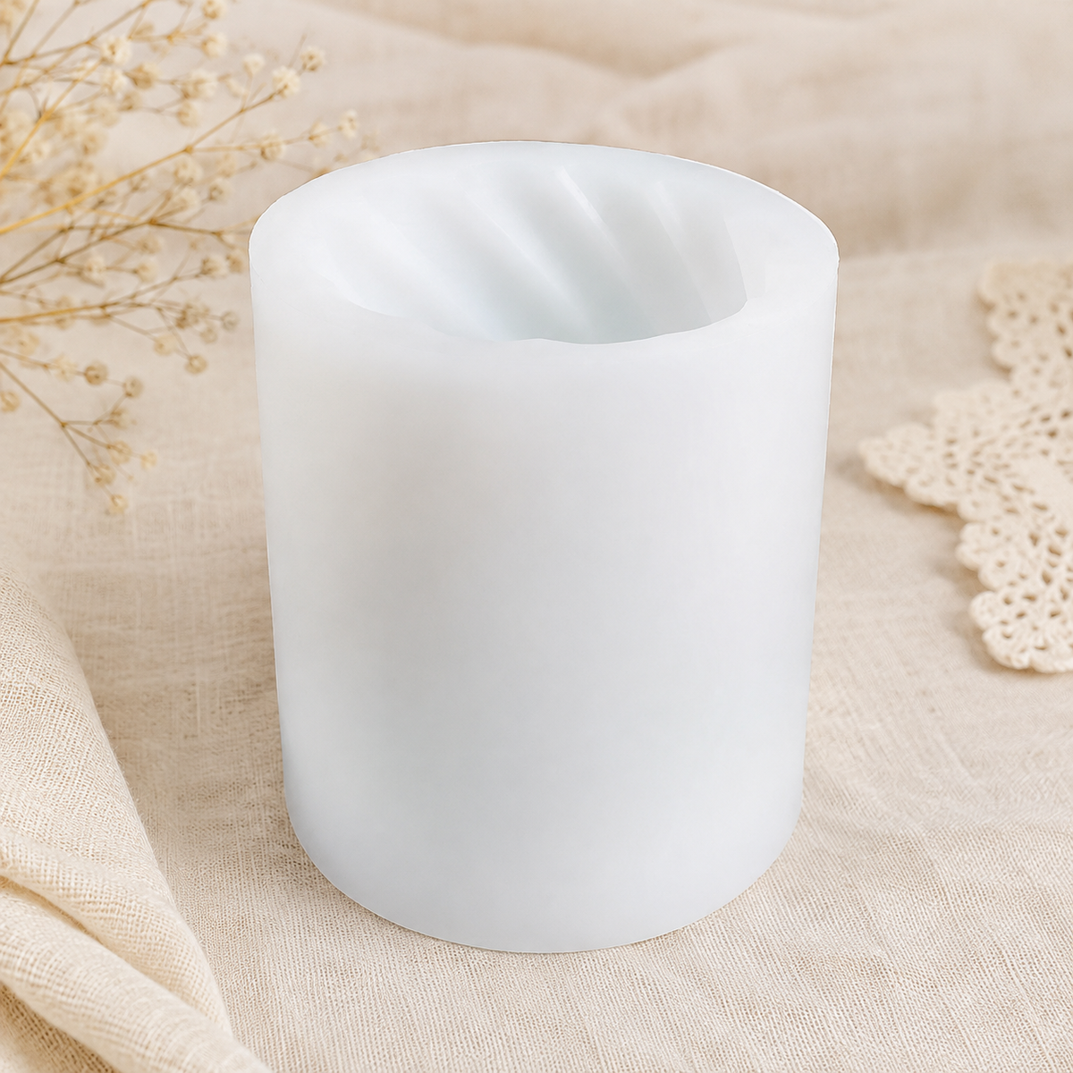 WCM077 Linned Pillar II