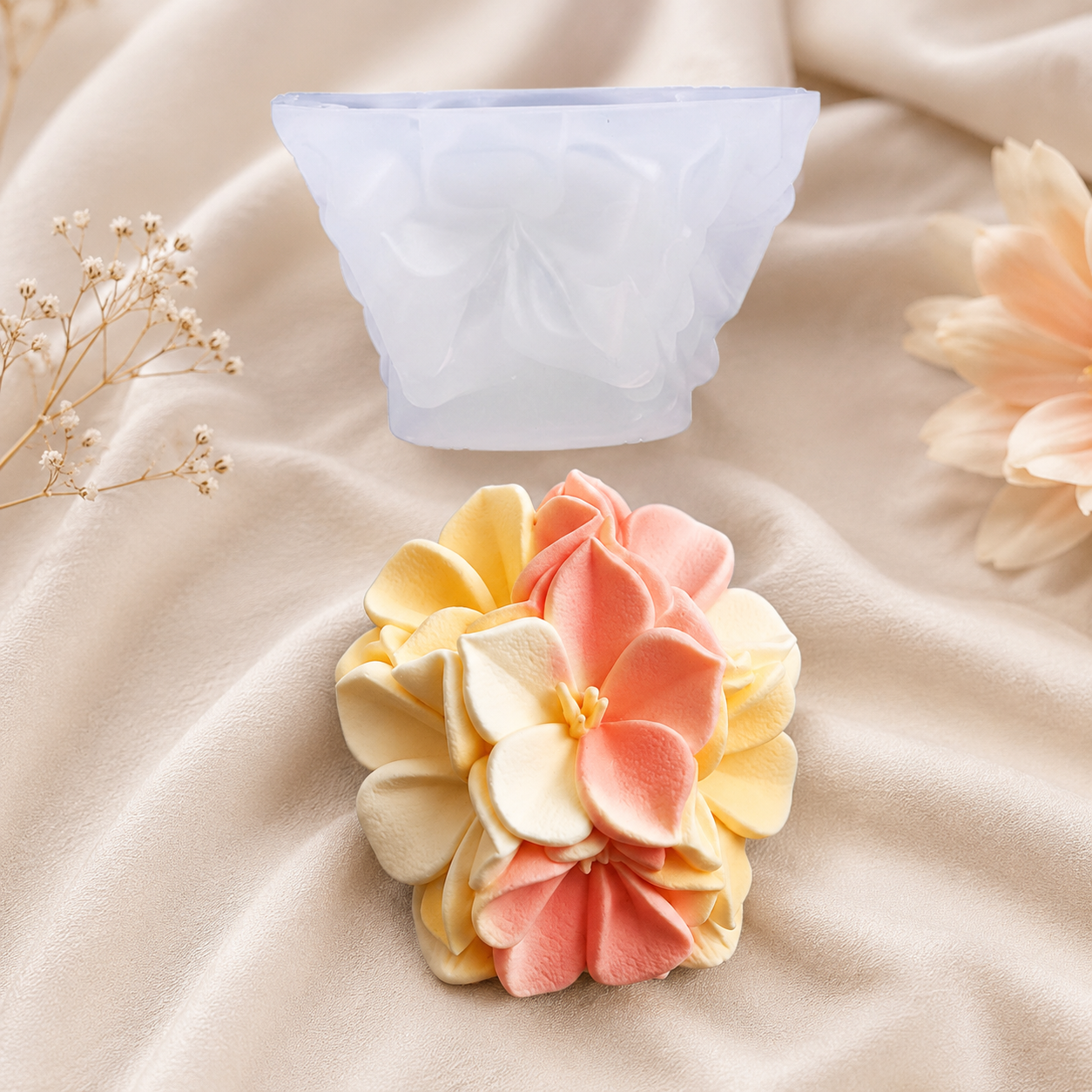 WCM900 Bloom Sphere Candle Mold