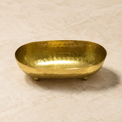 Royal Hammered Oval Urli
