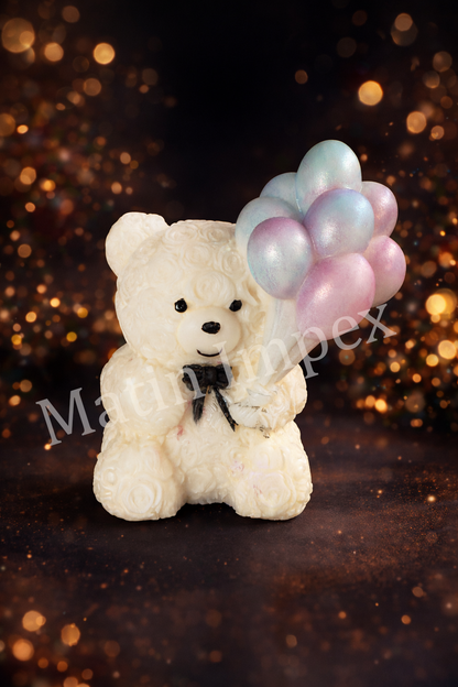 Balloon Bouquet Bear Statuette WCM784