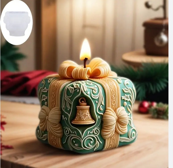 The Yuletide Gift Mould WCM763