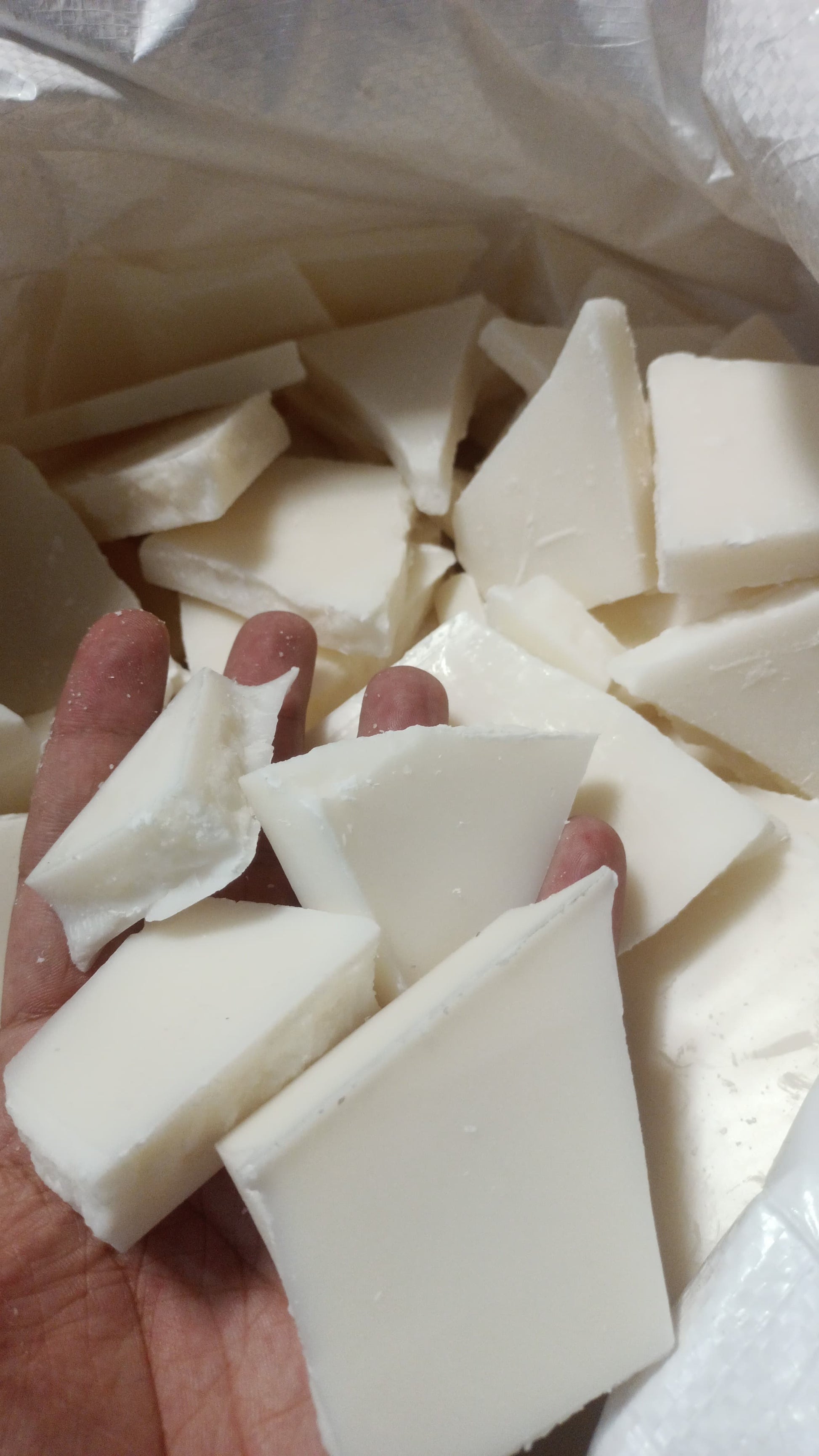 AA+ 464 wax chunks CX003 for DIY candle crafting